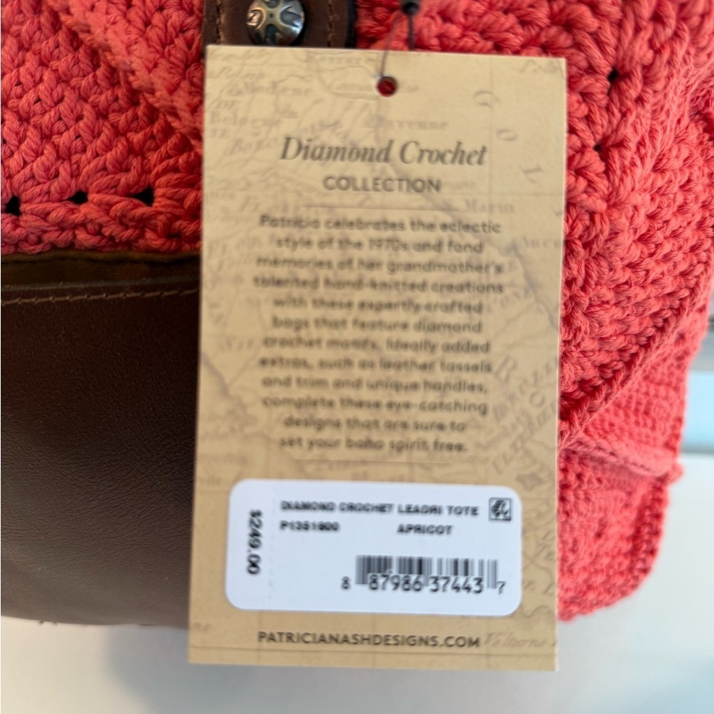 NWT Patricia Nash Diamond Crochet Leadri Tote in Coral - Picture 4 of 8